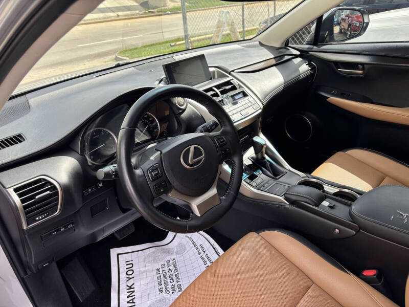2017 Lexus NX 200t