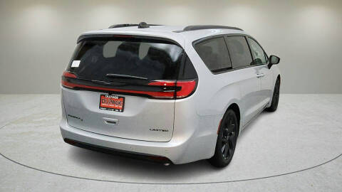 2026 Chrysler Pacifica Limited