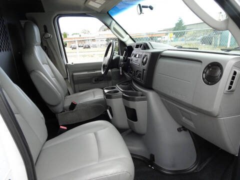 2013 Ford E-Series E-250