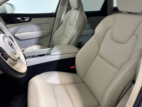 2023 Volvo XC60 B5 Core