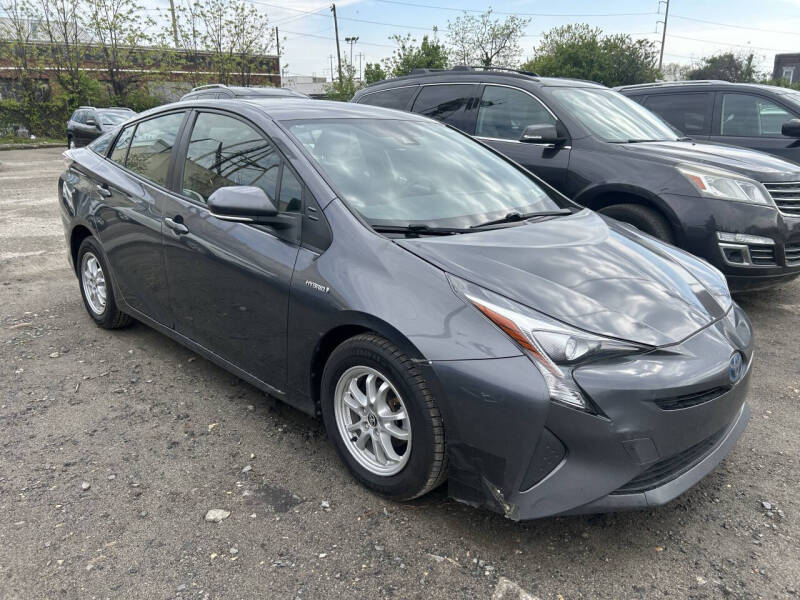 2017 Toyota Prius Two