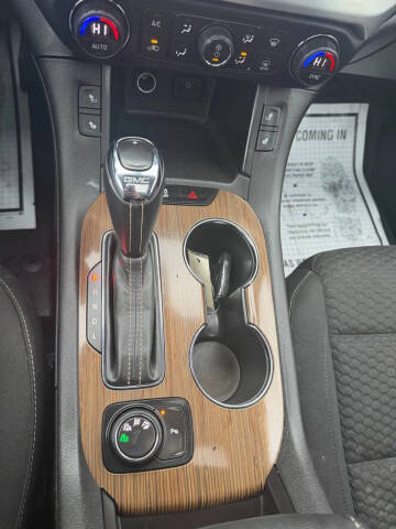 2018 GMC Acadia SLE-2