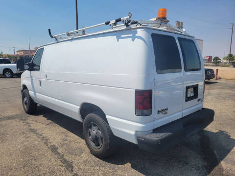 2011 Ford E-Series E-250