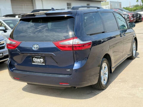 2020 Toyota Sienna LE 8-Passenger