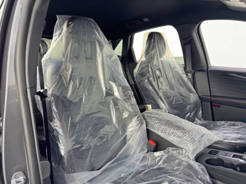 2024 Ford Escape Hybrid ST-Line Select