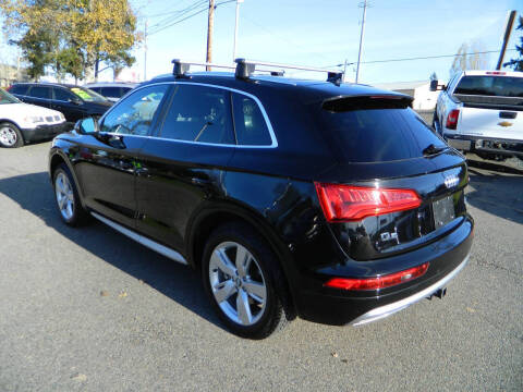 2018 Audi Q5 2.0T quattro Premium Plus