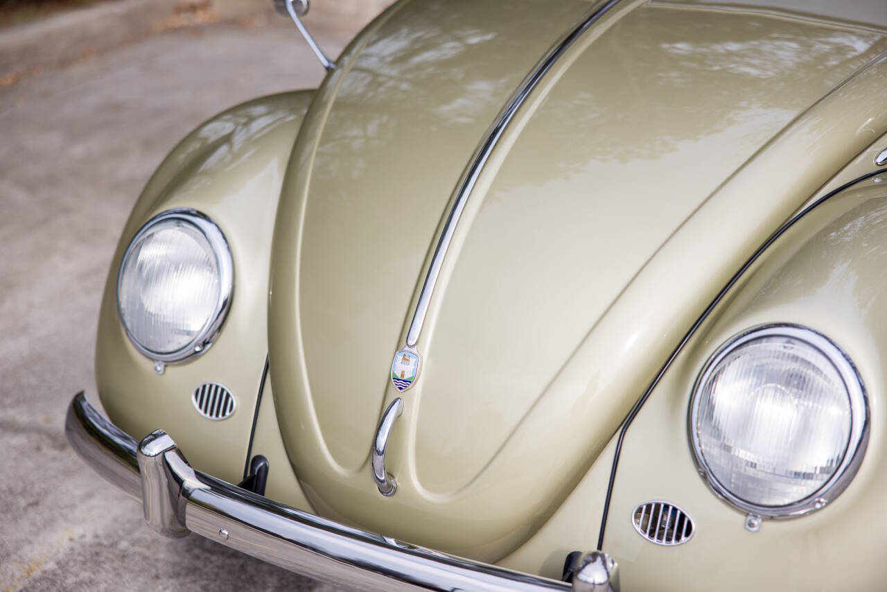 1955 Volkswagen Beetle 11