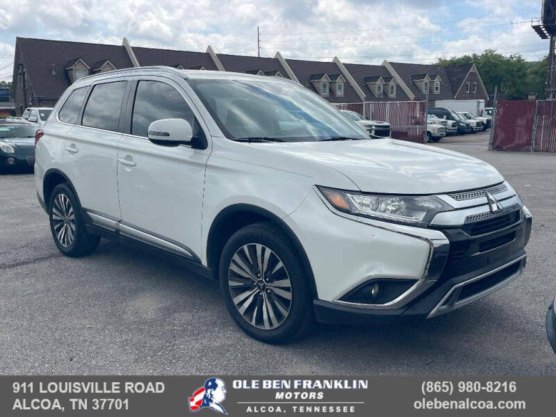 2020 Mitsubishi Outlander SEL FWD's photo