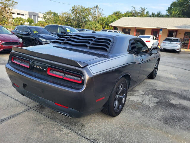 2018 Dodge Challenger for sale at FAMILY AUTO BROKERS in Longwood, FL