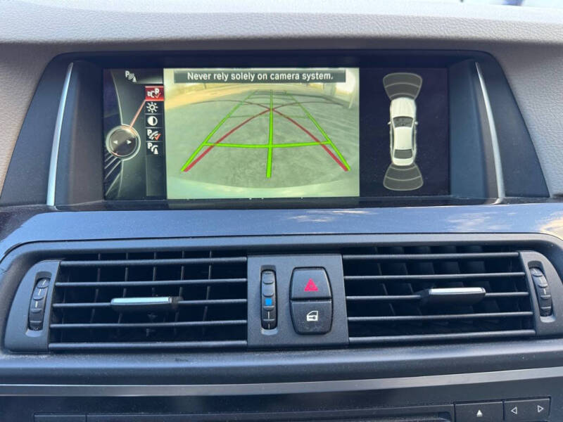 2014 BMW 5 Series 528i