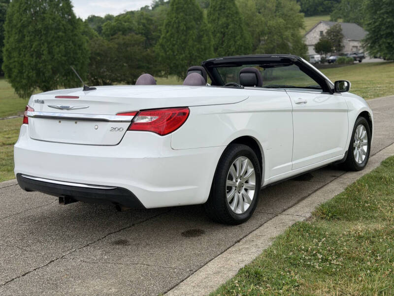 2012 Chrysler 200 Touring