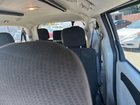 2012 Dodge Grand Caravan SXT