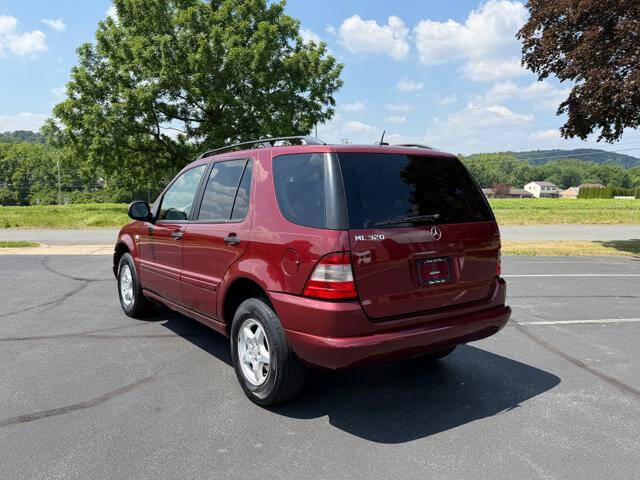 2001 Mercedes-Benz M-Class ML 320