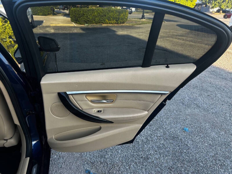 2016 BMW 3 Series 328i