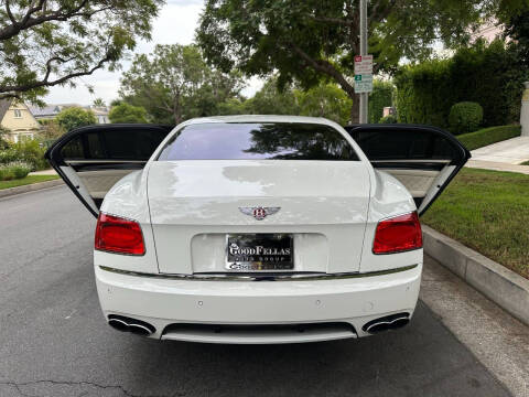 2018 Bentley Flying Spur V8