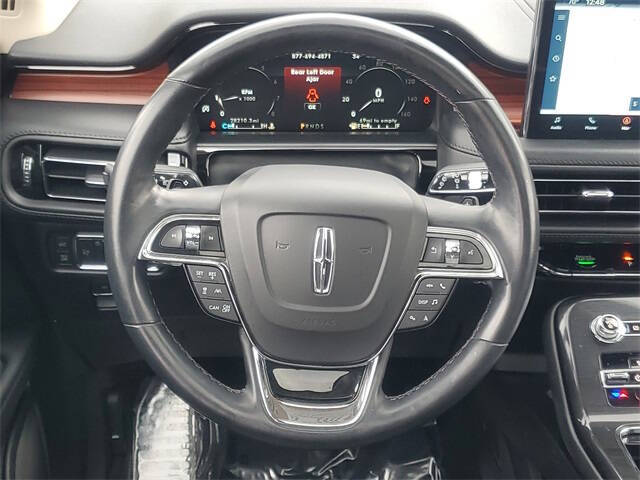 2022 Lincoln Nautilus Reserve