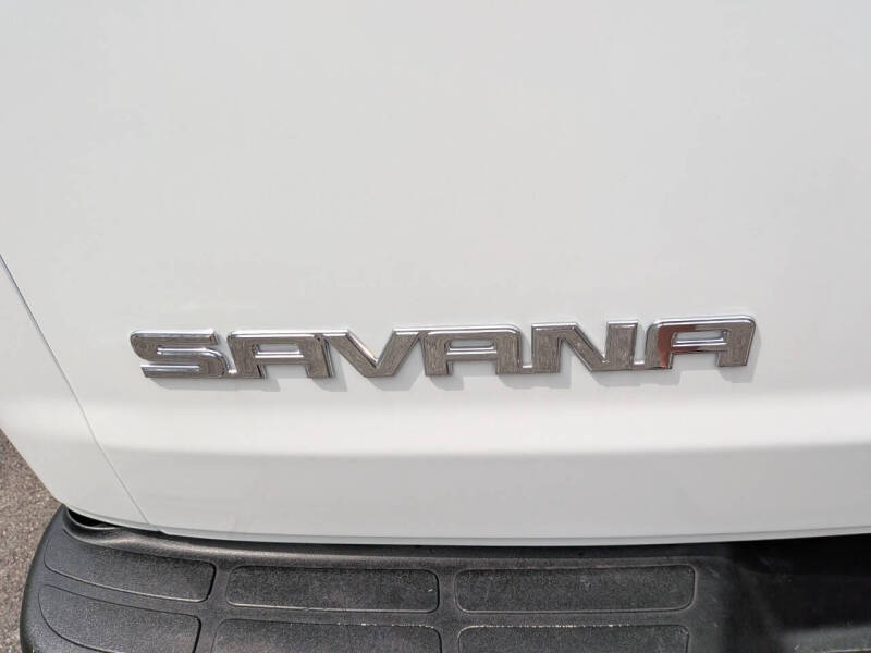 2024 GMC Savana 2500