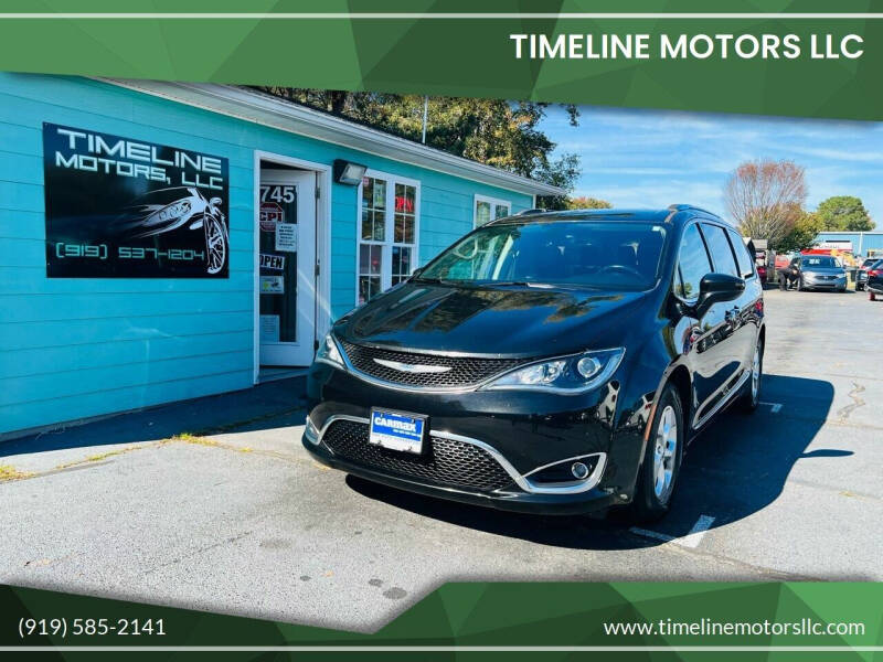 2017 Chrysler Pacifica Touring-L Plus