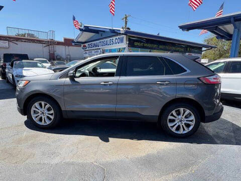 2022 Ford Edge Titanium