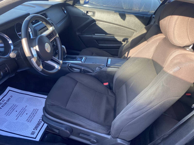 2013 Ford Mustang V6