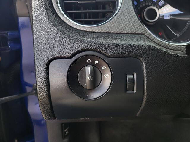 2014 Ford Mustang V6