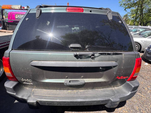 2004 Jeep Grand Cherokee Laredo