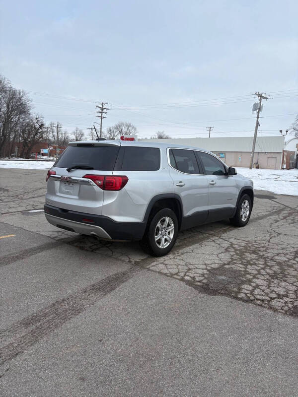 2017 GMC Acadia SLE-1