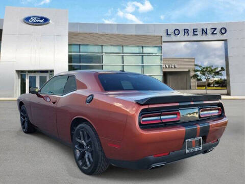 2022 Dodge Challenger SXT