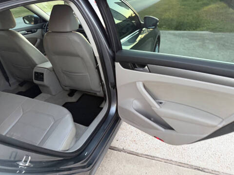 2015 Volkswagen Passat 2.0L TDI SE