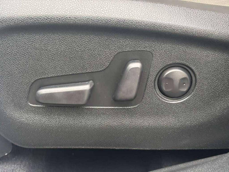 2019 Kia Sorento LX V6