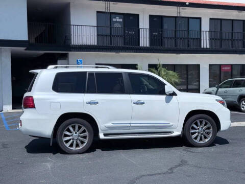 2011 Lexus LX 570