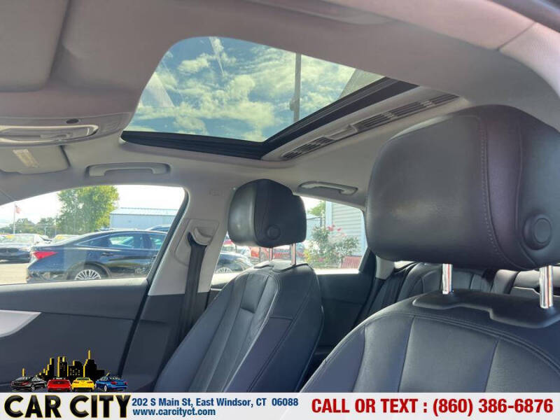 2017 Audi A4 2.0T quattro Premium