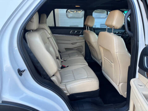 2017 Ford Explorer Limited