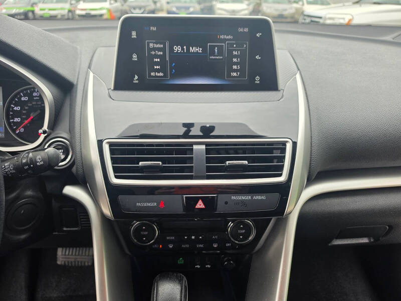 2019 Mitsubishi Eclipse Cross SE