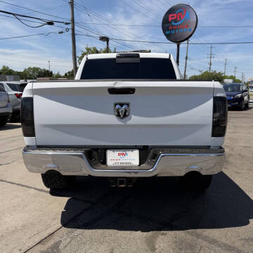 2018 RAM 1500 SLT