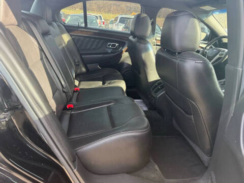 2017 Ford Taurus Limited