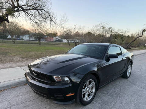 2011 Ford Mustang V6