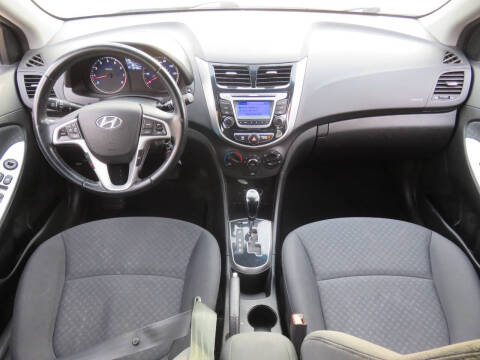 2014 Hyundai Accent SE