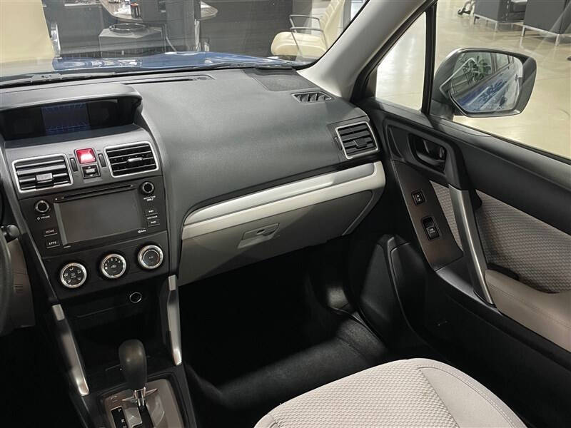 2017 Subaru Forester 2.5i