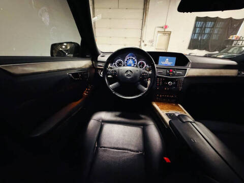 2010 Mercedes-Benz E-Class