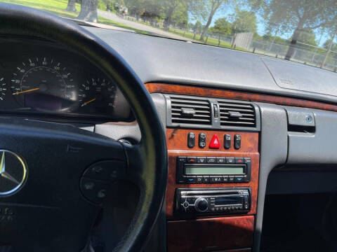 2002 Mercedes-Benz E-Class E 320 4MATIC