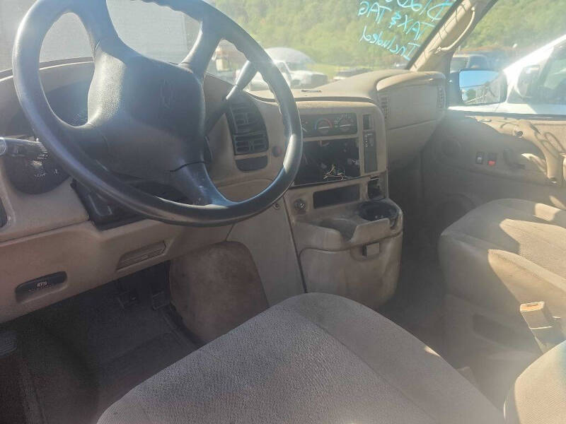 2002 Chevrolet Astro