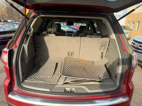 2013 GMC Acadia SLE-2