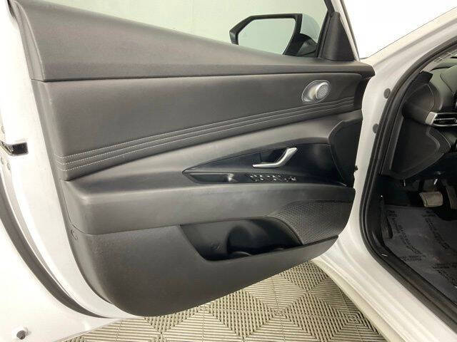 2022 Hyundai Elantra