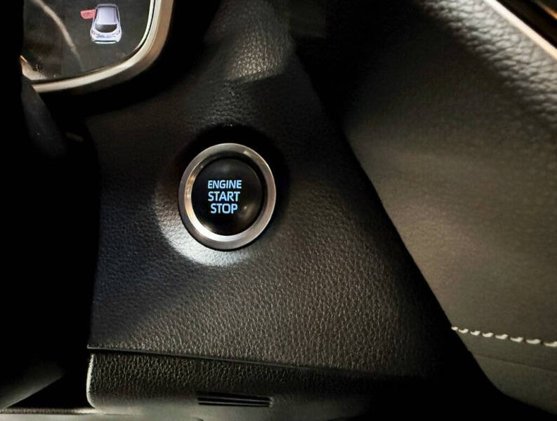 2021 Toyota Corolla Hatchback SE