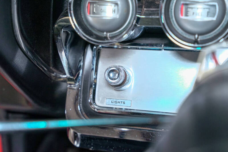 1964 Ford Thunderbird