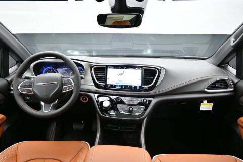 2026 Chrysler Pacifica Pinnacle