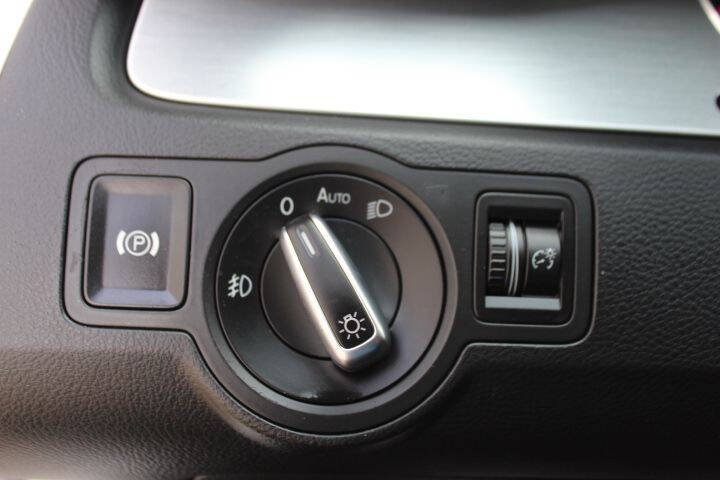 2010 Volkswagen CC Luxury