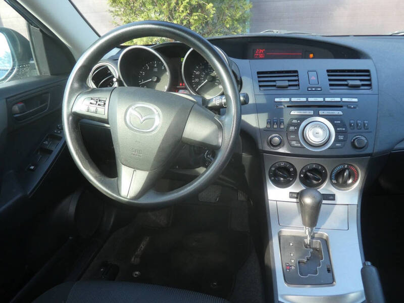 2010 Mazda MAZDA3 i Sport