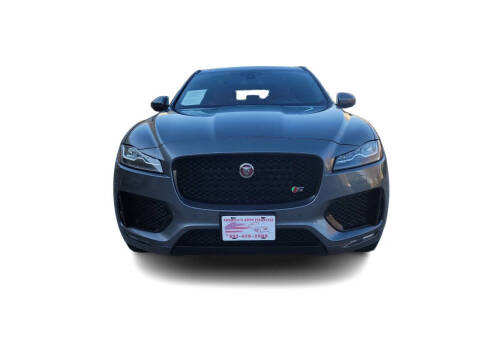 2017 Jaguar F-PACE S